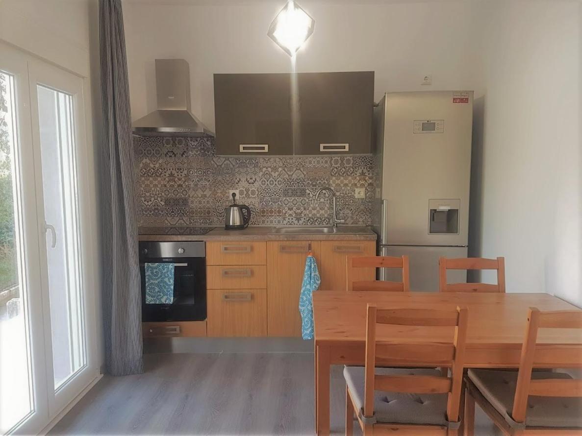 Spitaki Apartments Potos Exterior photo
