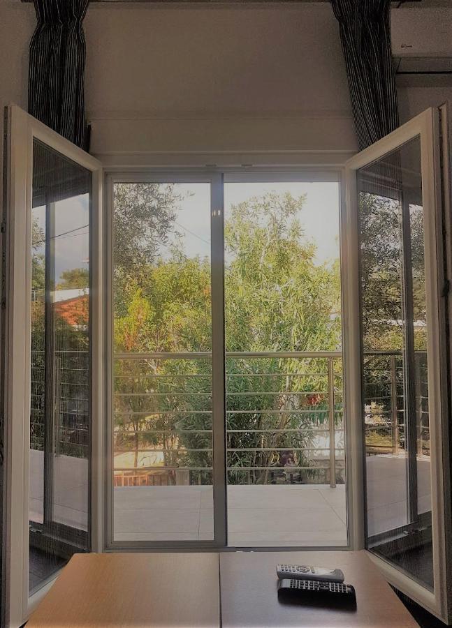 Spitaki Apartments Potos Exterior photo